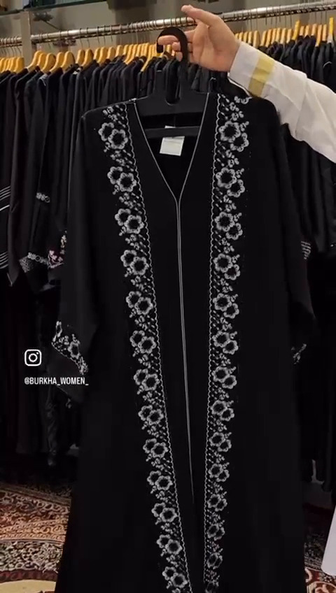 WhatsApp-Video-2025-11-03-at-00.42.17_08906b1d_177.jpg